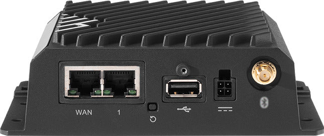 Ericsson Cradlepoint R920 Ruggedized LTE and security appliance for vehicle and IoT deployments